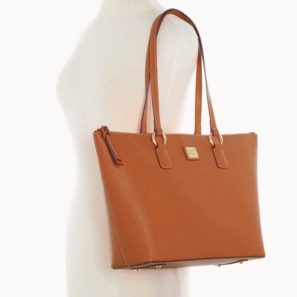 Dooney And Bourke New with tags still in plastic - Picture 3 of 5